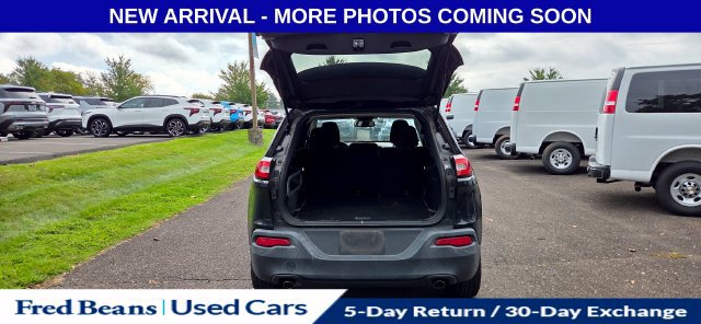 Used 2014 Jeep Cherokee Latitude AWD/4WD image 10
