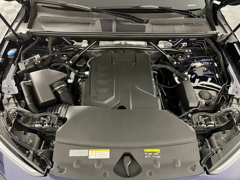 New 2025 Audi Q5 Prestige image 24