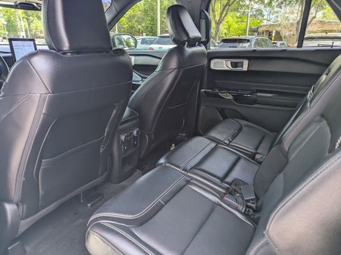 Used 2021 Ford Explorer ST w/ Equipment Group 401A AWD/4WD image 8