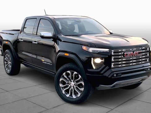Used 2026 GMC Canyon Denali image 4