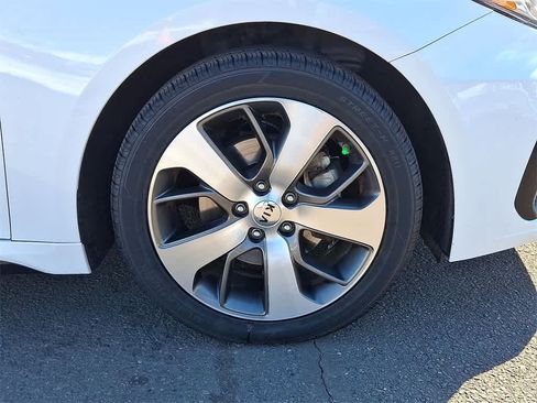 Used 2020 Kia Optima S image 26