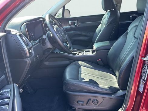 Used 2023 Kia Sorento S w/ Panoramic Sunroof Package FWD image 22