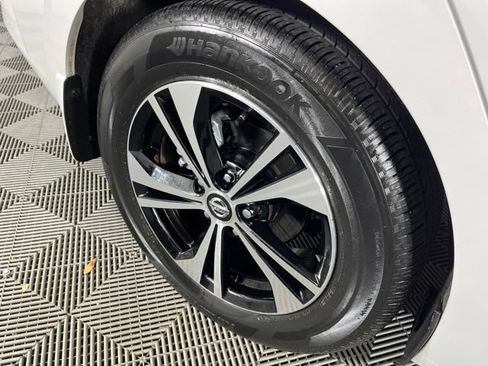 Used 2023 Nissan Sentra SV FWD image 17