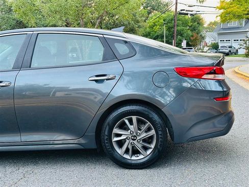 Used 2020 Kia Optima LX image 11