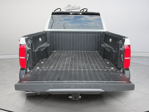 Used 2026 Toyota Tacoma SR AWD/4WD image 25