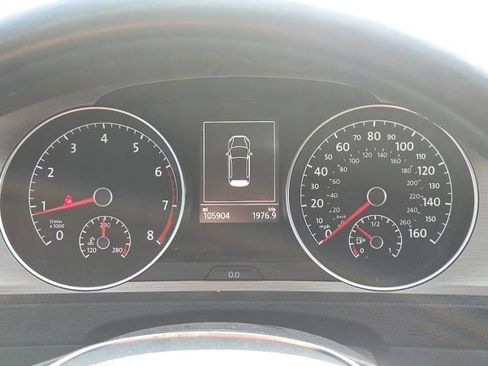 Used 2015 Volkswagen Golf S FWD image 39