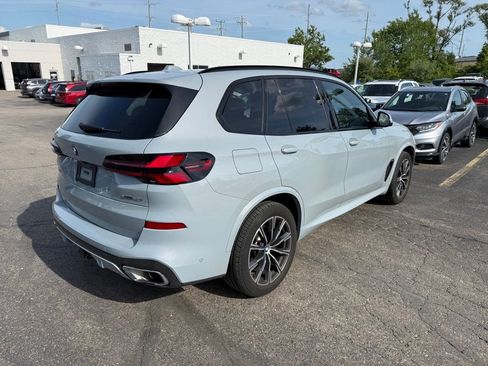 Used 2024 BMW X5 xDrive40i w/ Executive Package AWD/4WD image 3