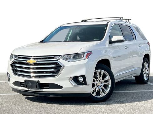 Used 2021 Chevrolet Traverse High Country w/ LPO, Floor Liner Package image 1