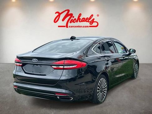 Used 2017 Ford Fusion SE AWD/4WD image 3