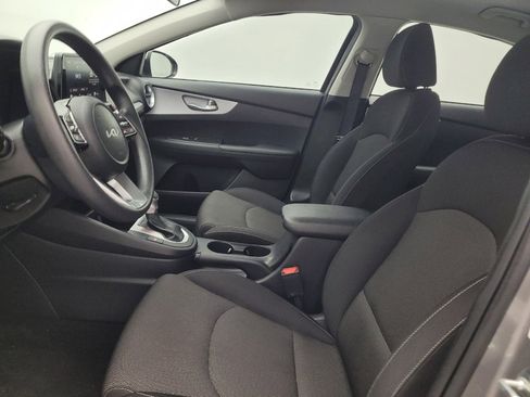 Used 2023 Kia Forte LXS FWD image 17