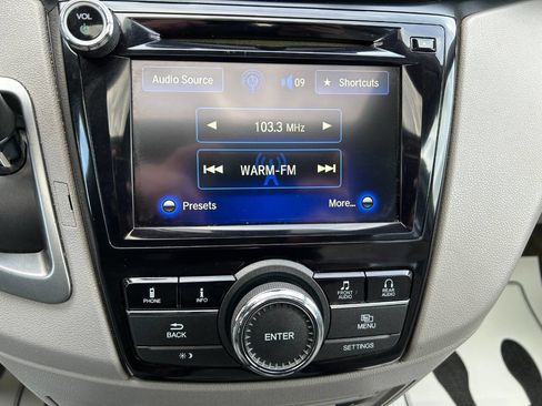 Used 2015 Honda Odyssey EX-L image 29