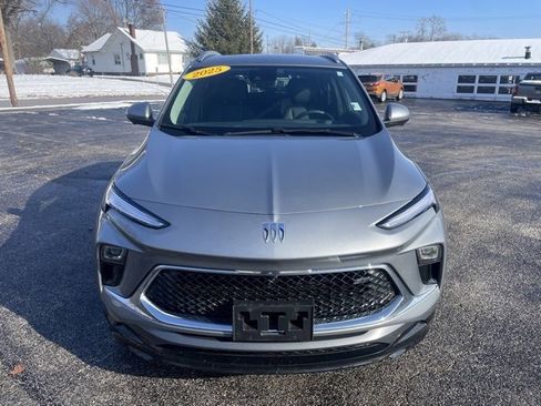 Used 2025 Buick Encore GX Sport Touring w/ Advanced Technology Package image 2