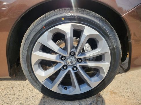 Used 2015 Honda Accord EX-L image 43
