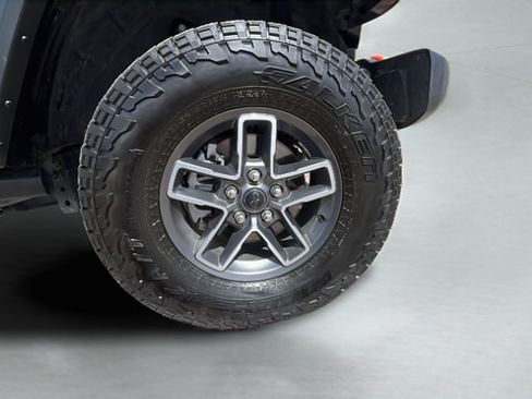 Used 2026 Jeep Gladiator Mojave AWD/4WD image 30