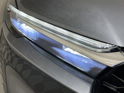 Used 2025 Honda CR-V EX-L image 9