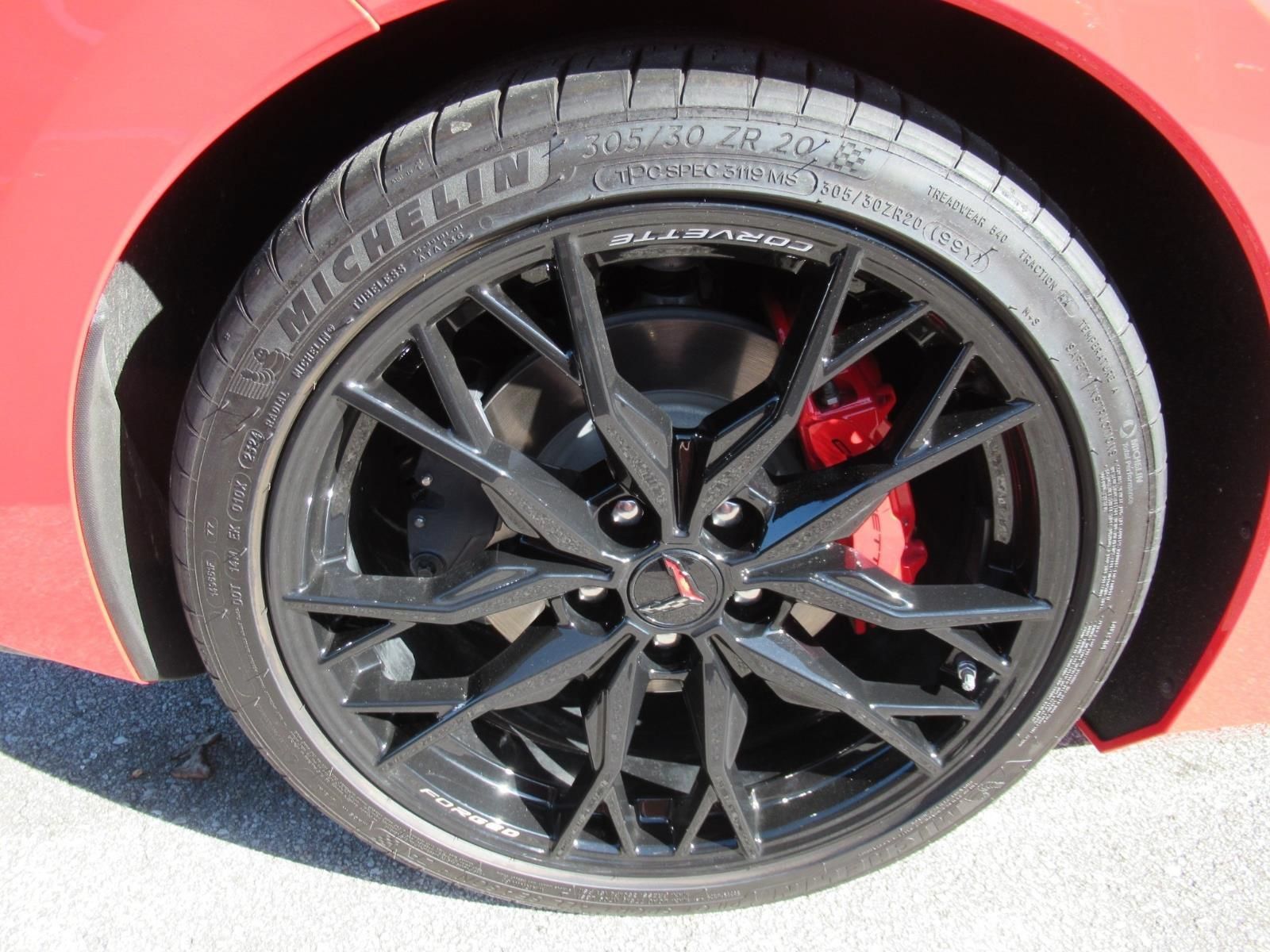 Used 2024 Chevrolet Corvette Stingray Preferred Cpe w/ Stealth Interior Trim Package RWD image 11