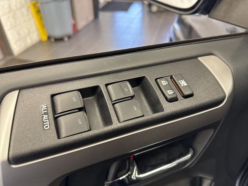 Used 2023 Toyota 4Runner SR5 image 36