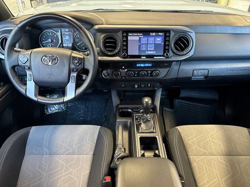 Used 2023 Toyota Tacoma TRD Sport w/ Black Out Package (TMS) AWD/4WD image 18