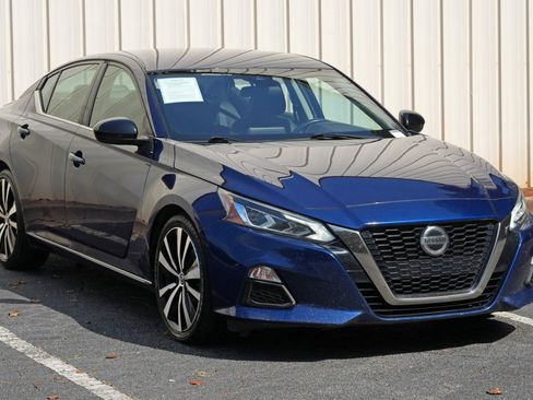 Used 2020 Nissan Altima 2.5 SR FWD image 47