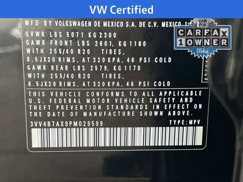 Certified 2023 Volkswagen Tiguan SEL R-Line image 34
