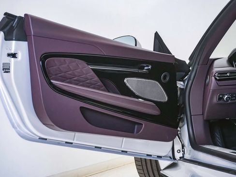 New 2024 Aston Martin DB12 Coupe image 39