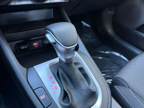 Used 2024 Kia Forte LXS image 20