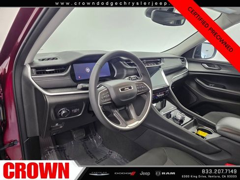 Certified 2023 Jeep Grand Cherokee Laredo image 22