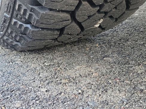 Used 2024 Hyundai Santa Cruz XRT image 32