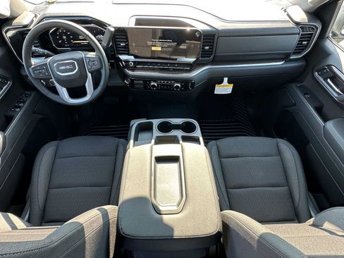 New 2026 GMC Sierra 1500 Elevation image 18