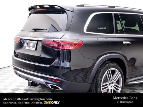New 2026 Mercedes-Benz GLS 450 4MATIC image 35
