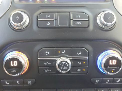 Used 2019 GMC Sierra 1500 Denali w/ Denali Ultimate Package AWD/4WD image 26