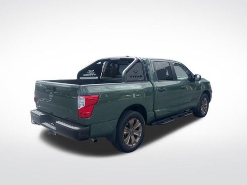 Certified 2024 Nissan Titan SV w/ SV Bronze Edition Package image 10