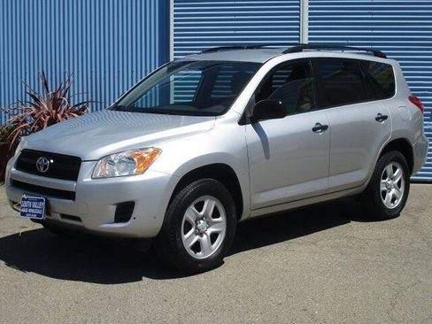 Used 2011 Toyota RAV4 2WD w/ Base L4 Extra Value Pkg image 2