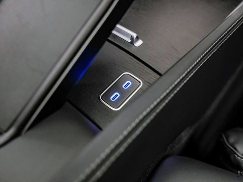 Used 2024 Mercedes-Benz Maybach GLS 600 4MATIC image 92