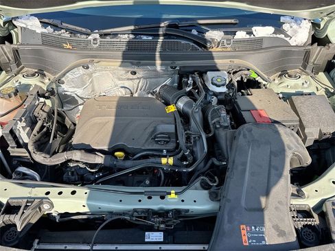 Used 2024 Chevrolet Trax ACTIV w/ Sunroof Package image 25