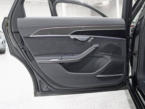 Used 2022 Audi S8 w/ S8 Comfort Plus Package image 40