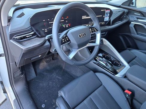 New 2025 Audi Q5 Premium Plus image 19