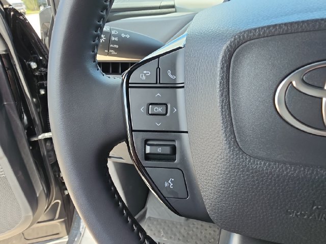 Used 2026 Toyota bZ FWD image 24