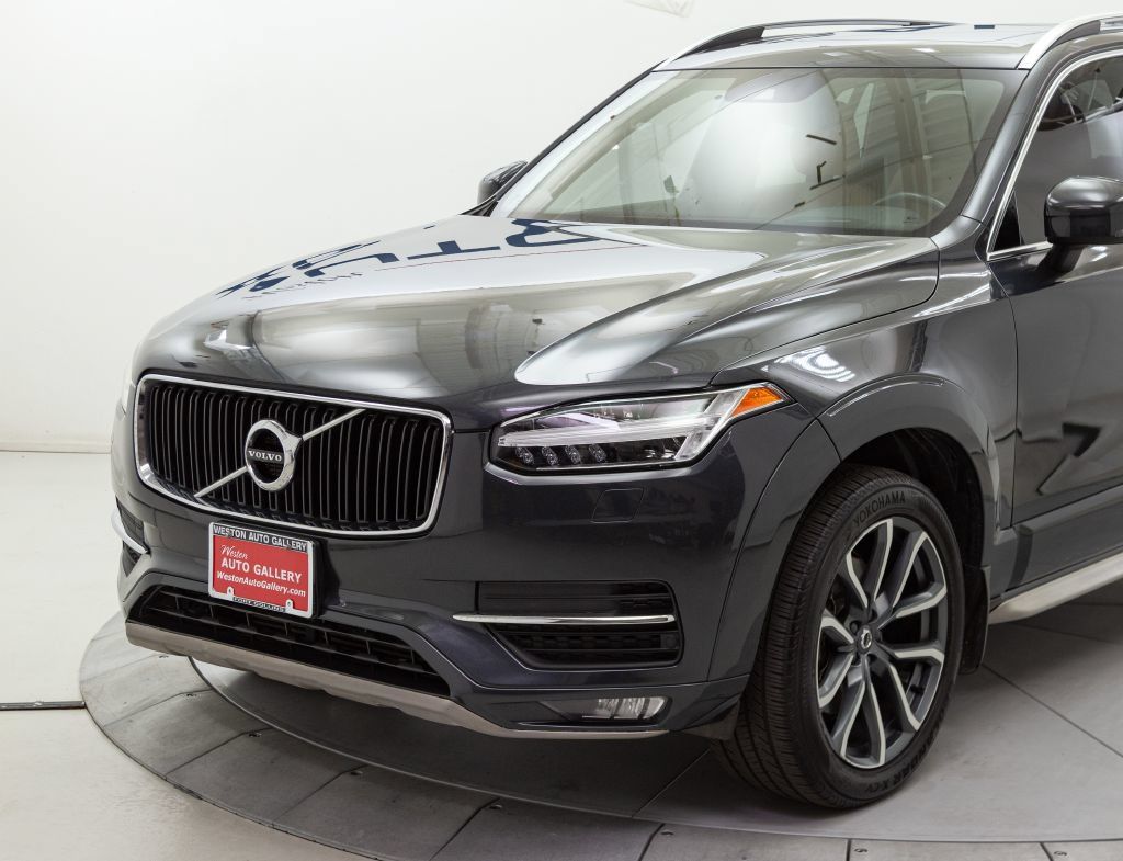 Used 2016 Volvo XC90 T6 Momentum w/ Momentum Plus Package AWD/4WD image 9