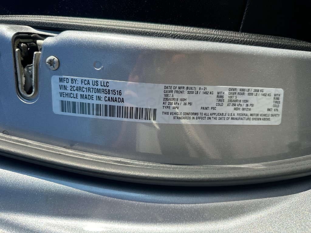 Used 2021 Chrysler Pacifica Touring w/ S Appearance Package FWD image 25