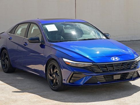 Used 2026 Hyundai Elantra SEL Sport Premium w/ Cargo Package FWD image 49