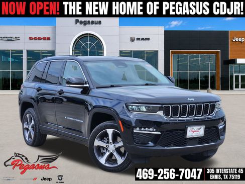 Used 2023 Jeep Grand Cherokee 4WD 4xe w/ Luxury Tech Group II image 1