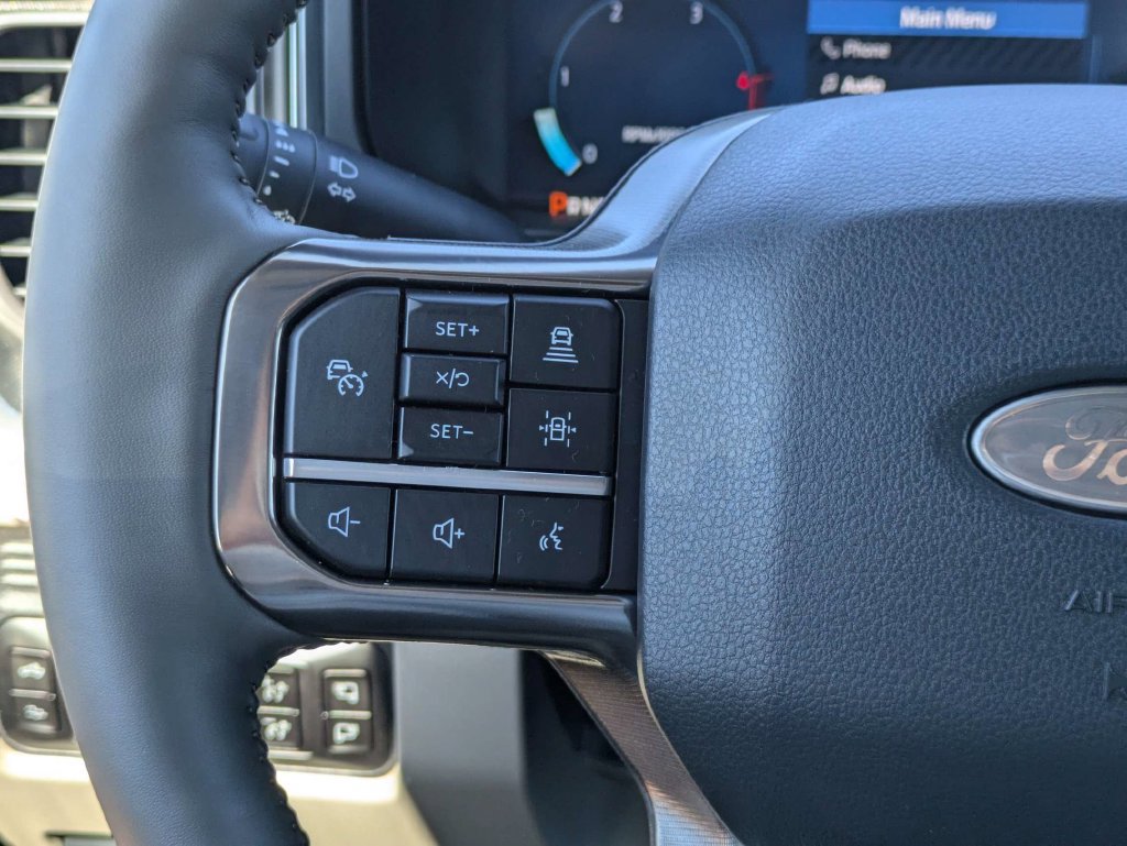 New 2027 Ford F450 Platinum w/ Platinum Plus Package AWD/4WD image 26