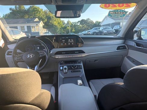 Used 2020 Hyundai Palisade SEL w/ Convenience Package FWD image 18