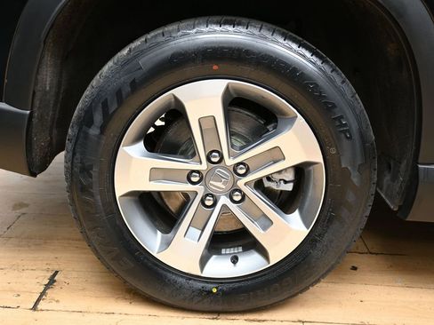 Used 2023 Honda Pilot EX-L image 12