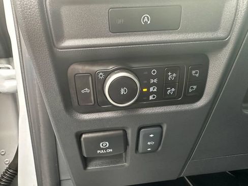 Certified 2025 Ford F150 Lariat AWD/4WD image 11