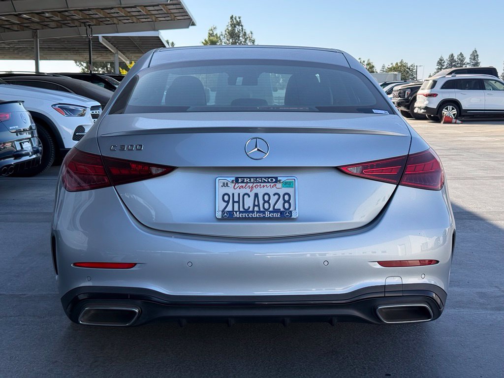 Used 2023 Mercedes-Benz C 300 Sedan image 4