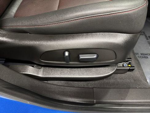 Certified 2025 Chevrolet Blazer RS w/ Enhanced Convenience Package image 19