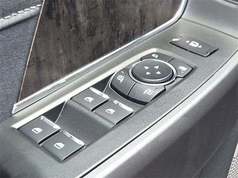 New 2025 Ford F250 Lariat w/ Lariat Ultimate Package image 18