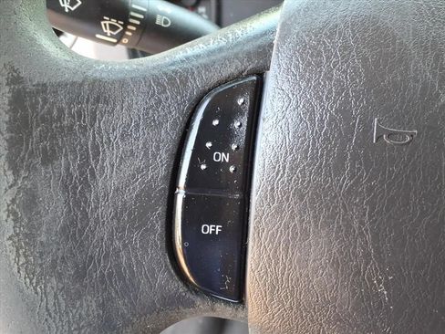 Used 2014 Ford E-250 and Econoline 250 w/ Power Group RWD image 7
